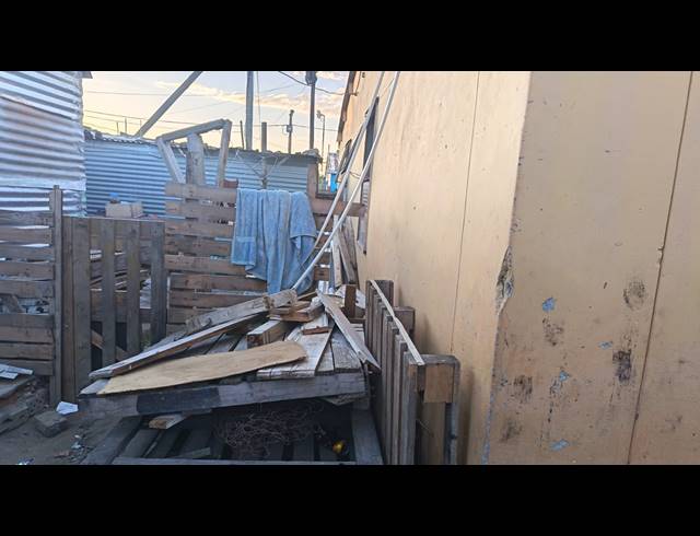 2 BEDROOM HOUSE FOR SALE IN ASANDA